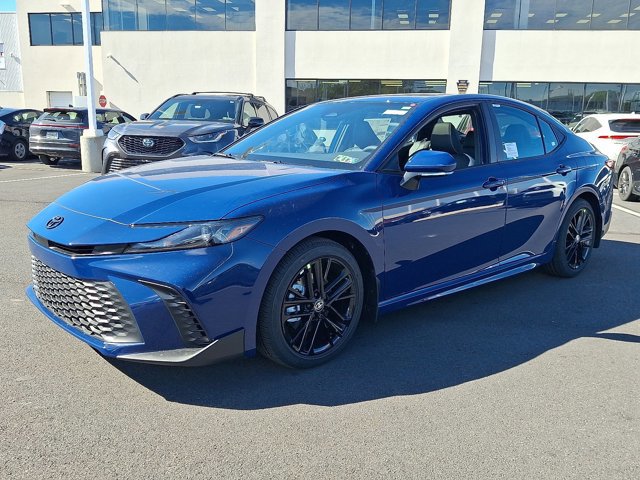 New 2026 Toyota Camry SE image 3