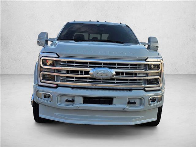 Used 2026 Ford F450 Platinum w/ FX4 Off-Road Package AWD/4WD image 2