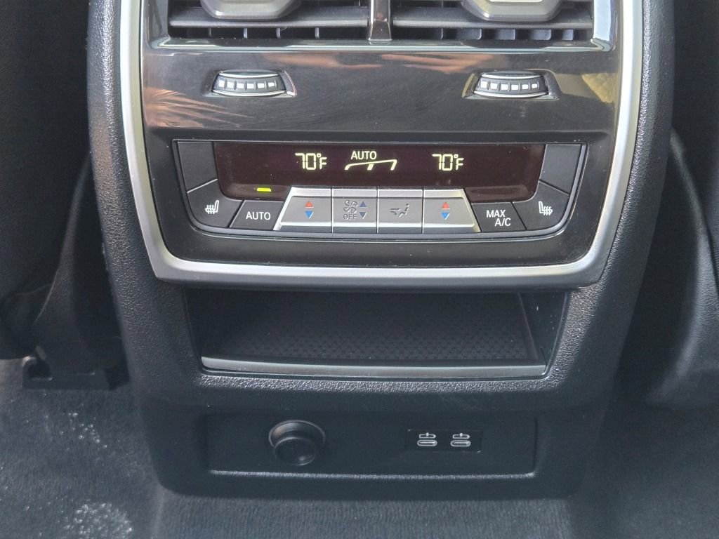 Used 2024 BMW X7 M60i w/ Executive Package AWD/4WD image 30