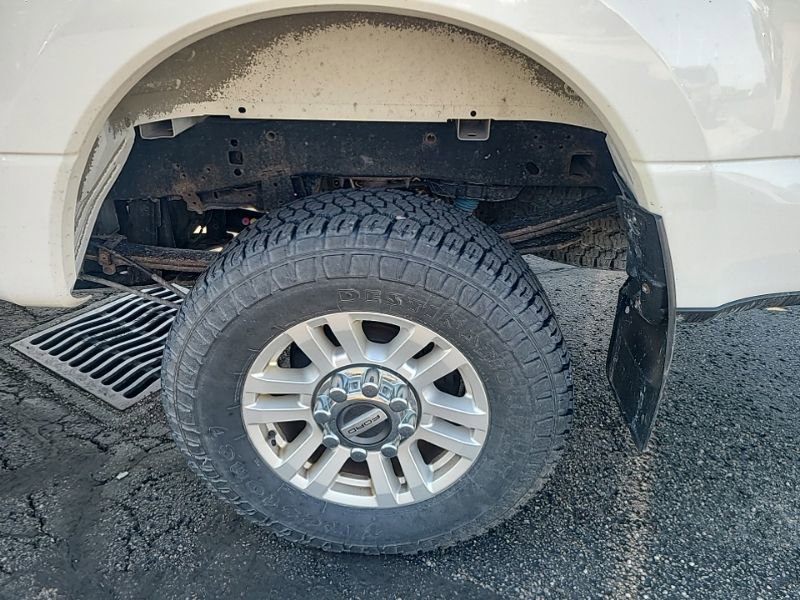 Used 2017 Ford F250 XL w/ STX Appearance Package AWD/4WD image 9