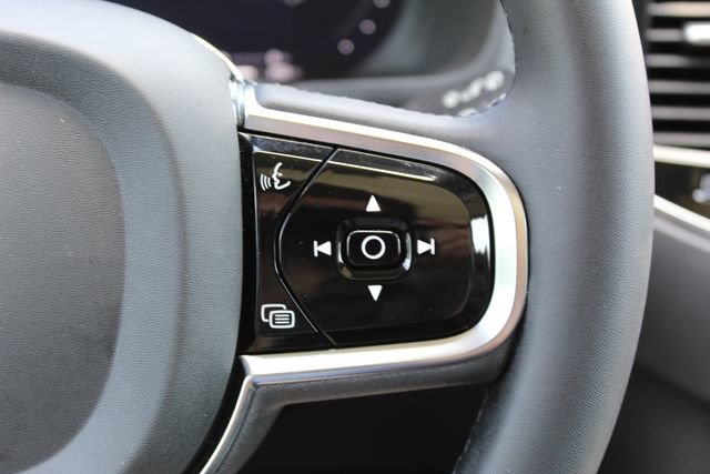 Certified 2024 Volvo XC90 T8 Ultimate w/ Protection Package Premier AWD/4WD image 16
