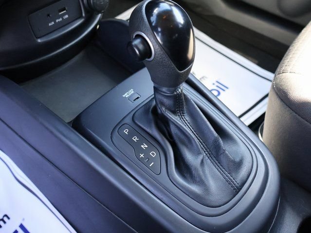Used 2012 Kia Soul FWD image 29