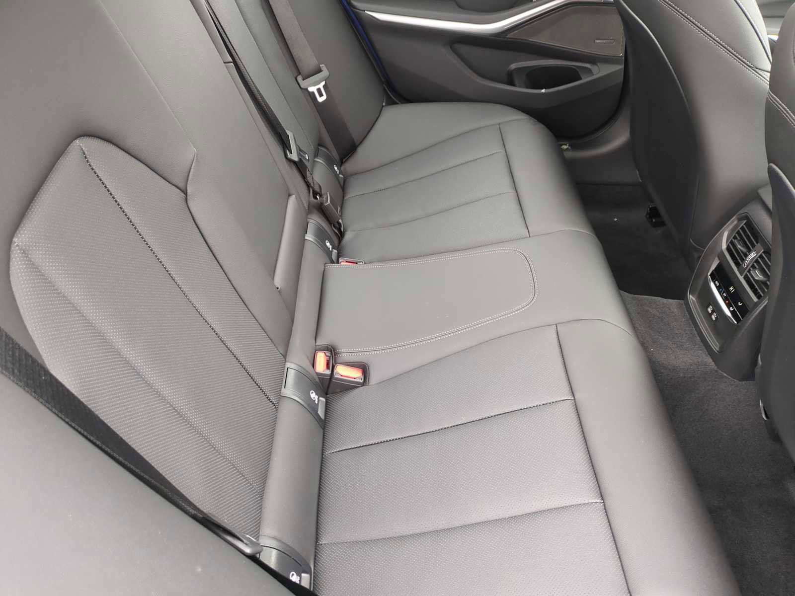 New 2026 BMW M340i xDrive M340i xDrive w/ Premium Package image 21