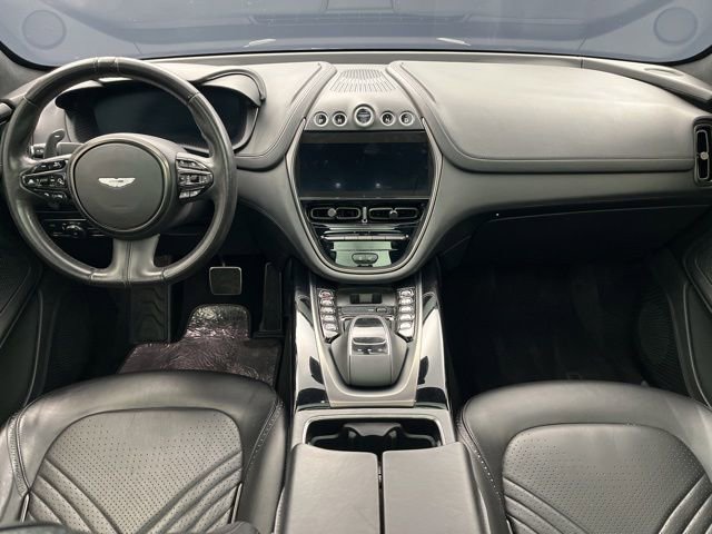 Used 2021 Aston Martin DBX image 17