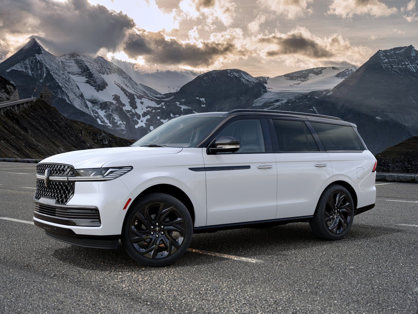 New 2027 Lincoln Navigator Black Label AWD/4WD image 1