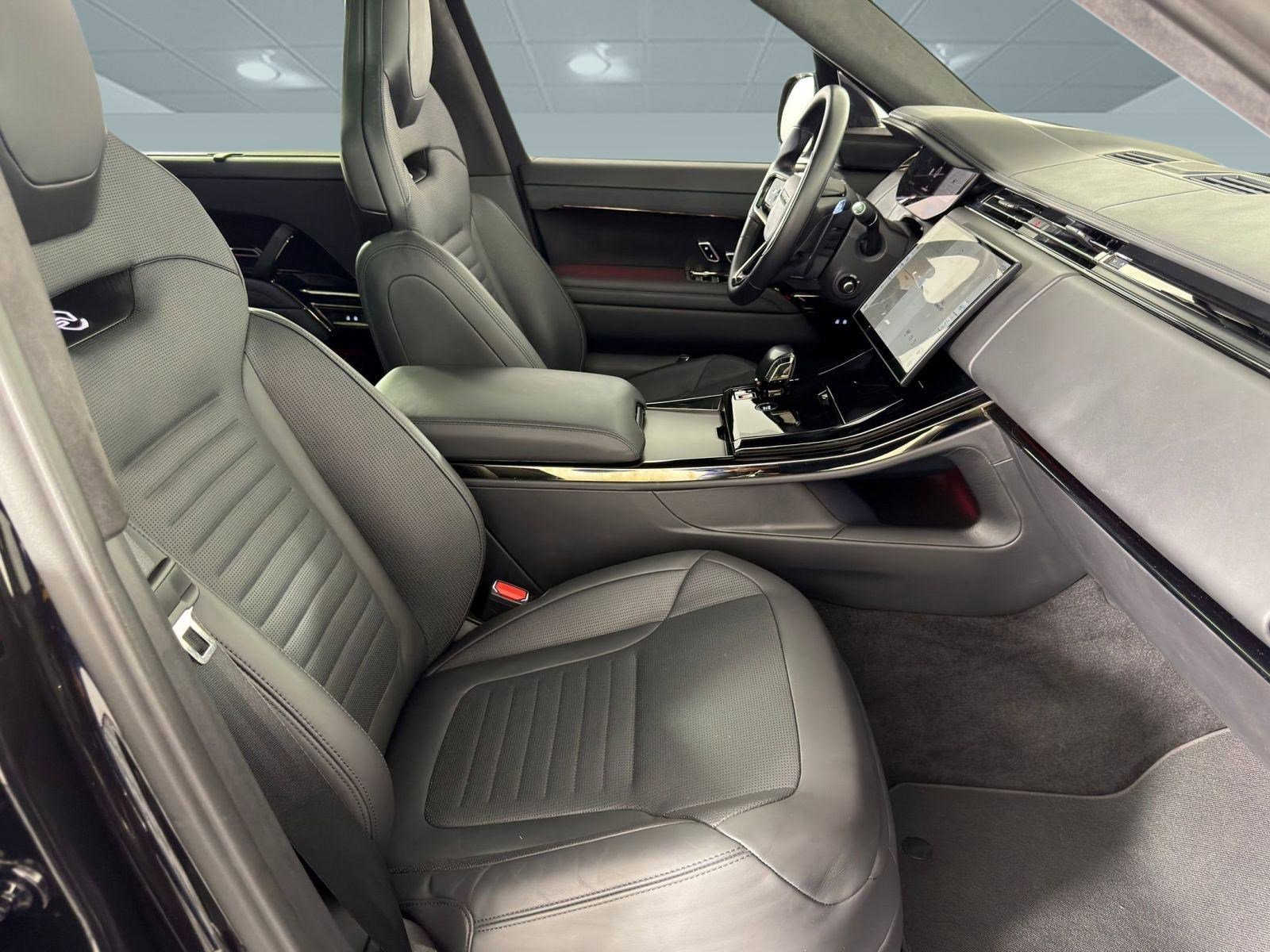 Certified 2024 Land Rover Range Rover Sport image 21