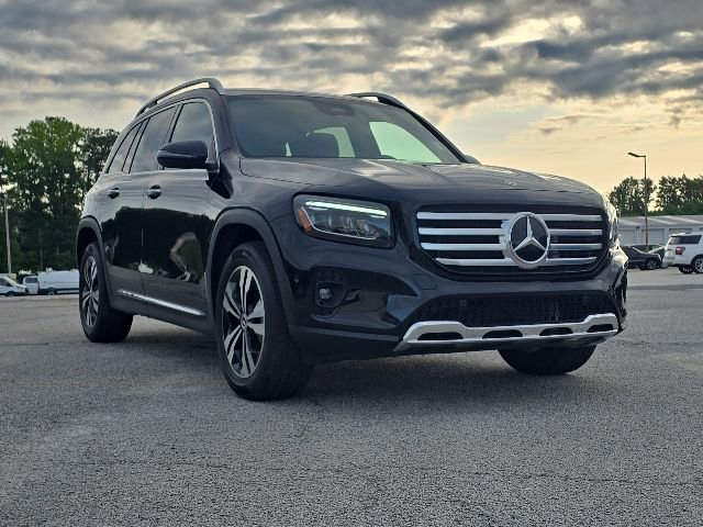 Used 2025 Mercedes-Benz GLB 250 image 7