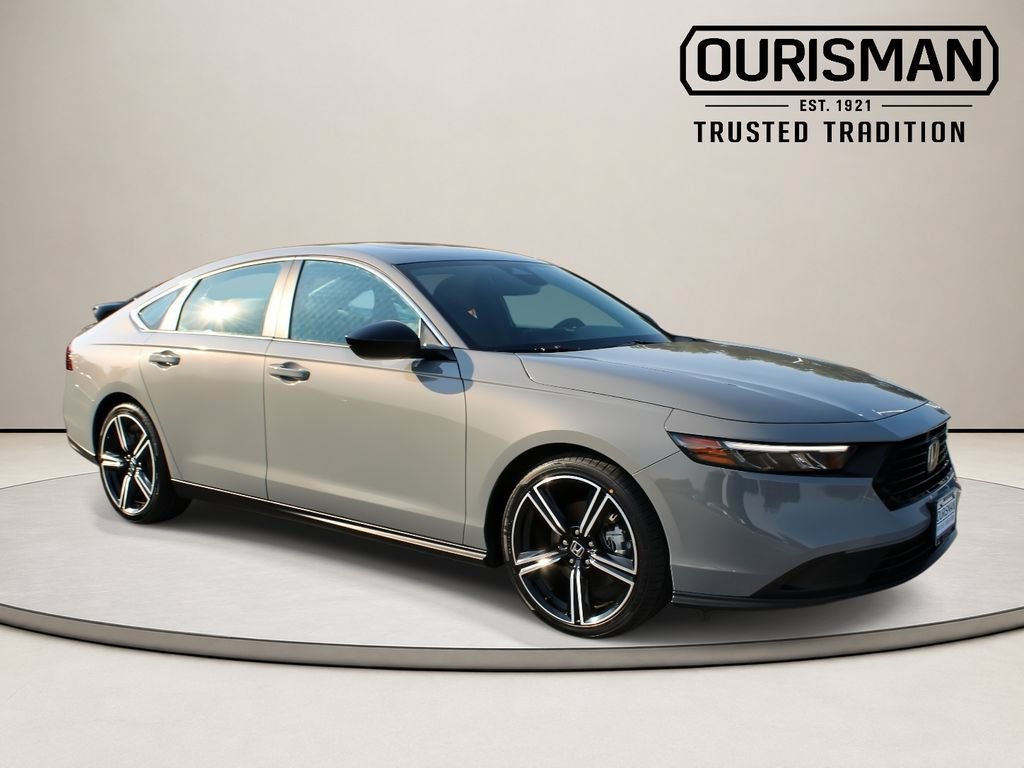 Used 2025 Honda Accord Sport image 2
