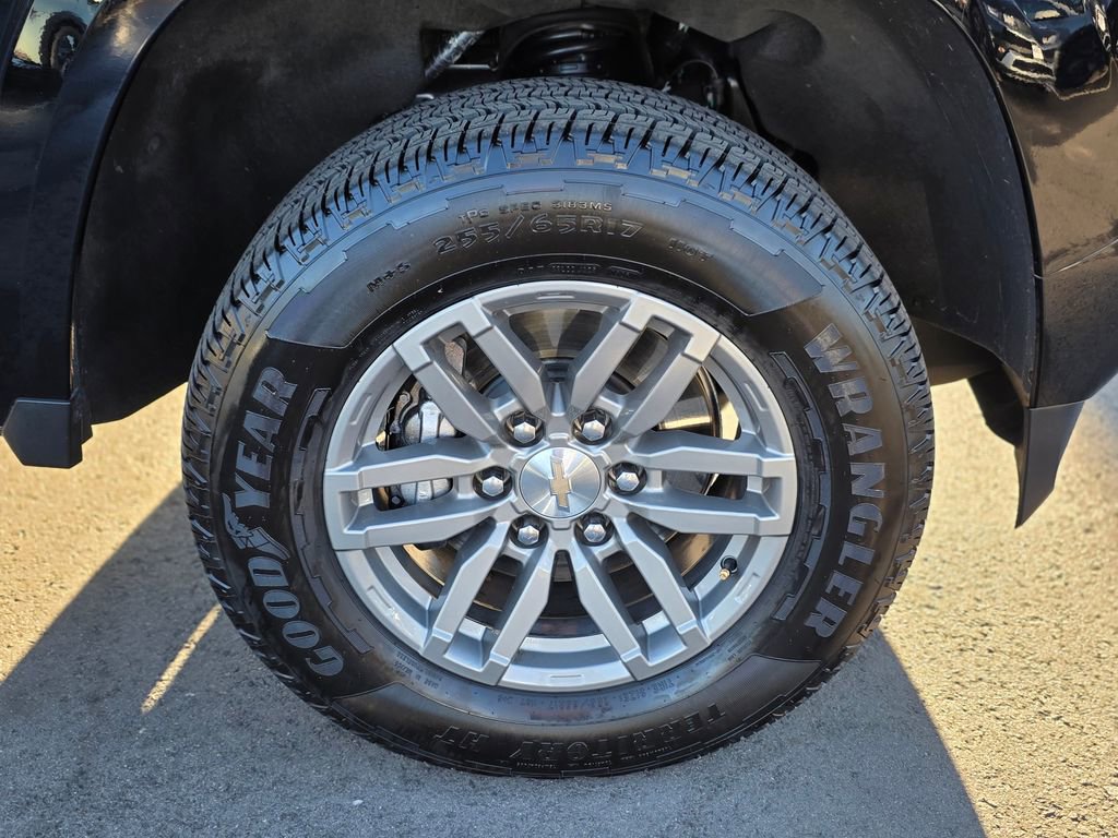 Used 2025 Chevrolet Colorado LT w/ Advanced Trailering Package image 7