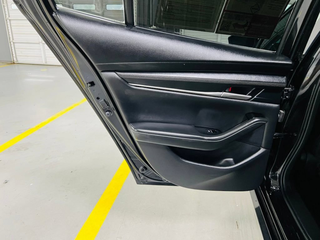 Used 2024 MAZDA MAZDA3 s FWD image 22
