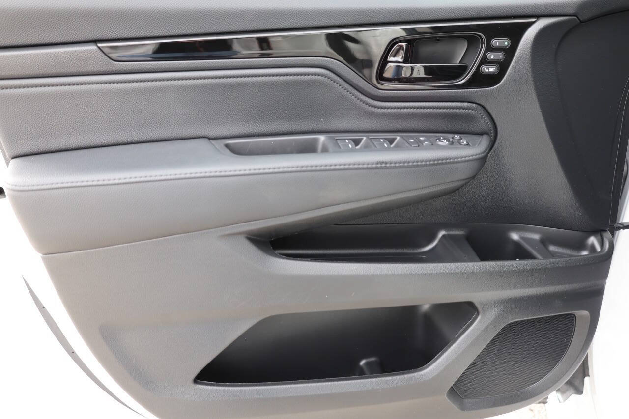 Used 2025 Honda Odyssey Elite image 12