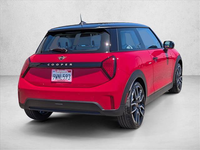 Certified 2025 MINI Cooper 2-Door Hardtop FWD video 2
