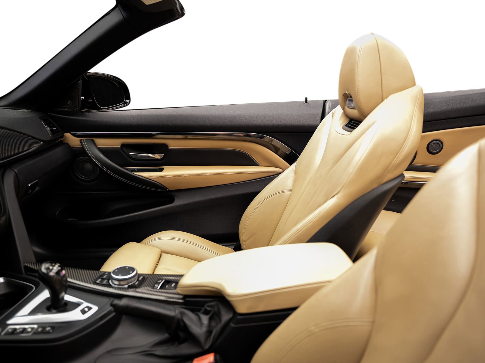 Used 2015 BMW M4 Convertible image 62