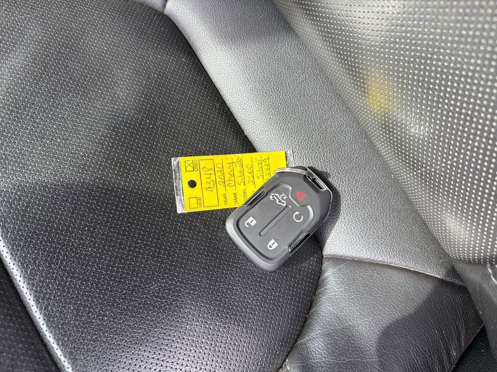 Used 2020 Chevrolet Silverado 2500 LTZ w/ LTZ Premium Package image 36