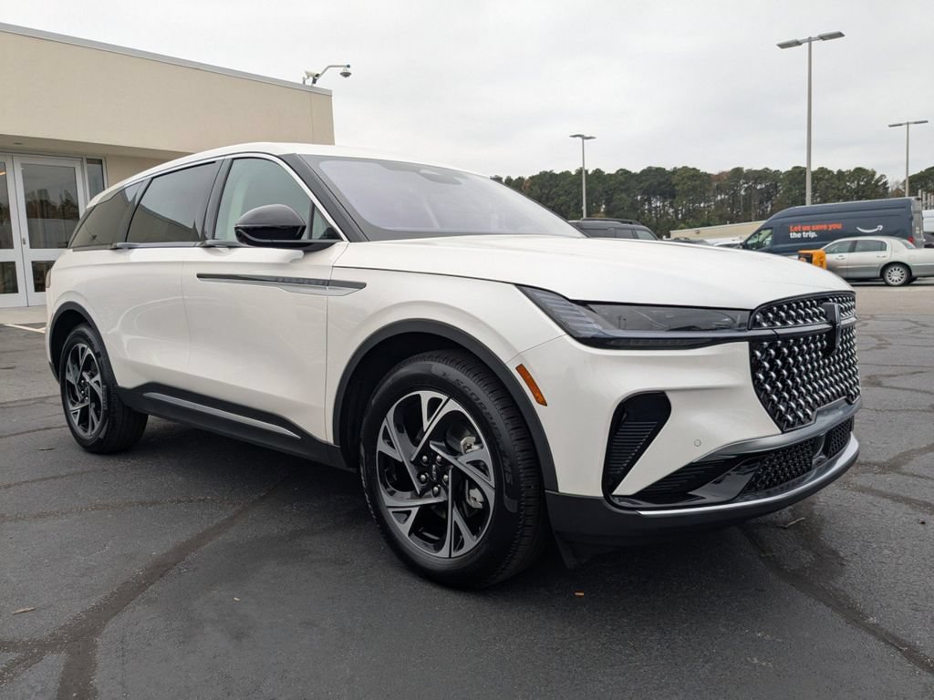 New 2026 Lincoln Nautilus Premier w/ Equipment Group 102A AWD/4WD image 2
