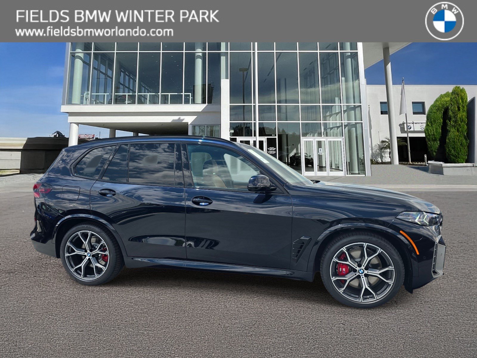 New 2026 BMW X5 xDrive50e w/ M Sport Package AWD/4WD image 1
