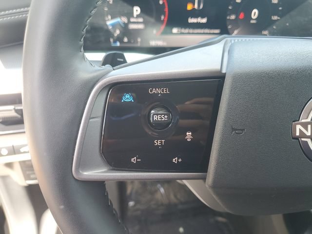 Certified 2025 Nissan Murano SL w/ Cargo Package AWD/4WD image 16