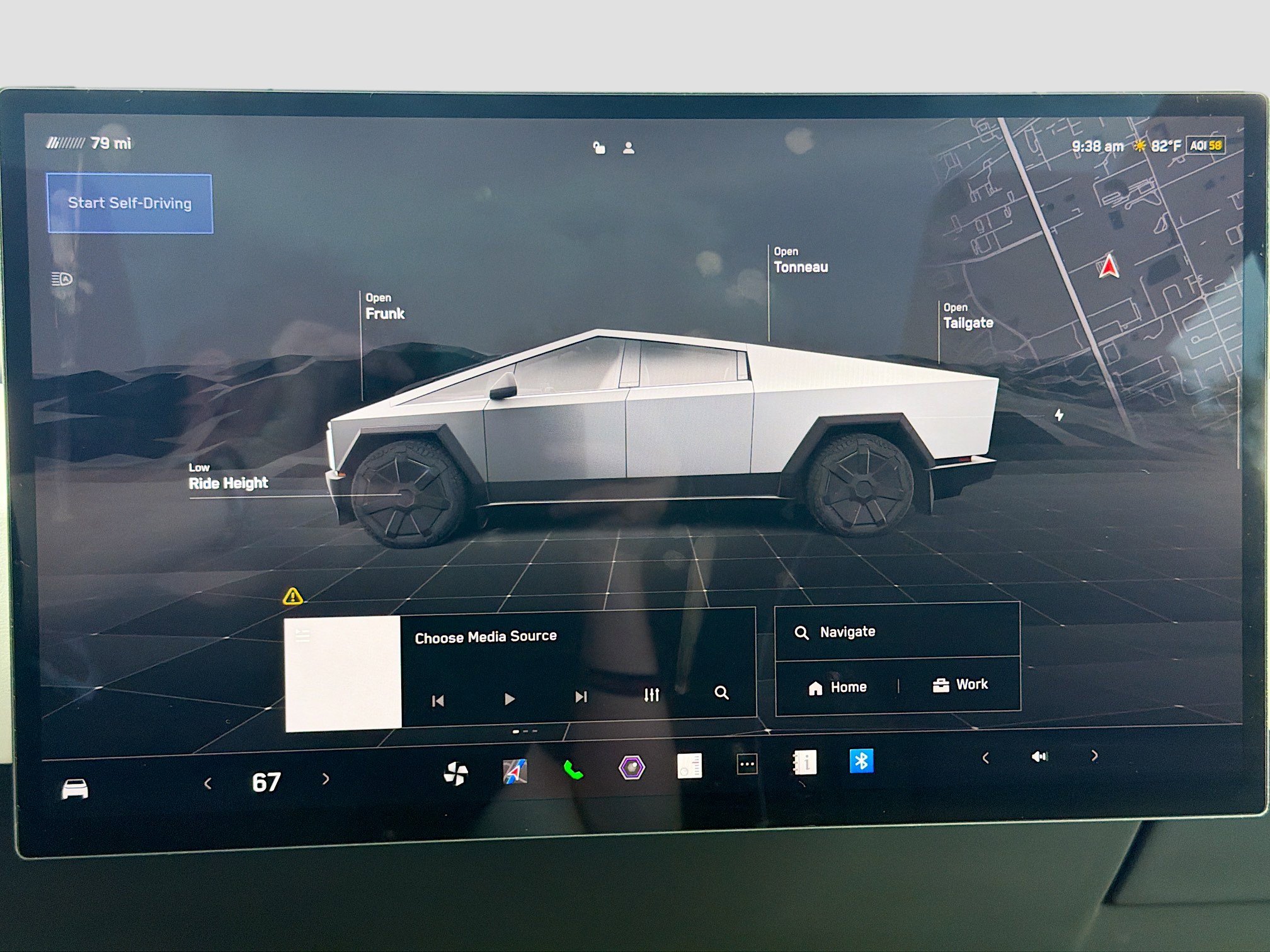 Used 2024 Tesla Cybertruck AWD Crew Cab image 31