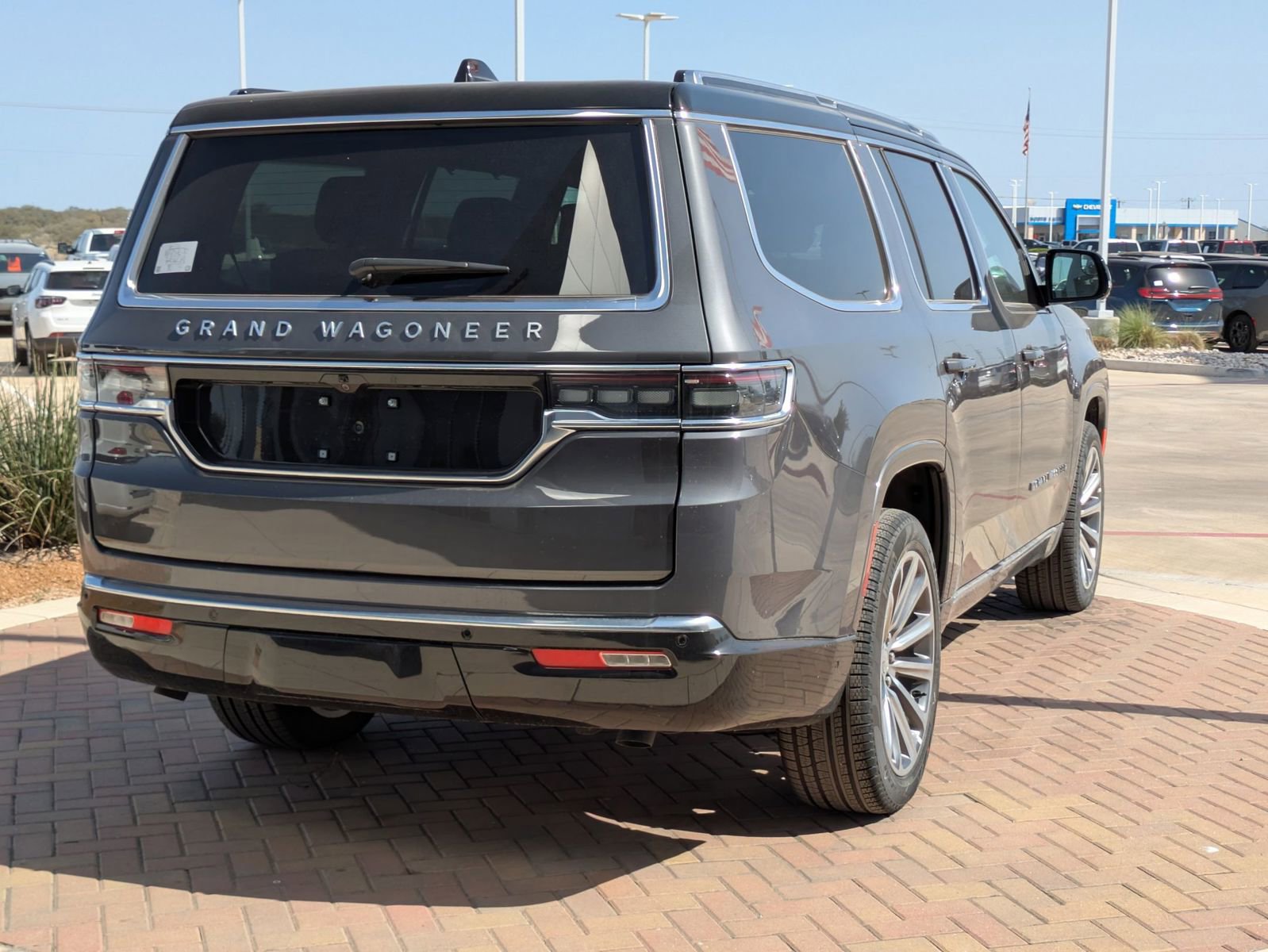 New 2024 Jeep Grand Wagoneer Series I image 3