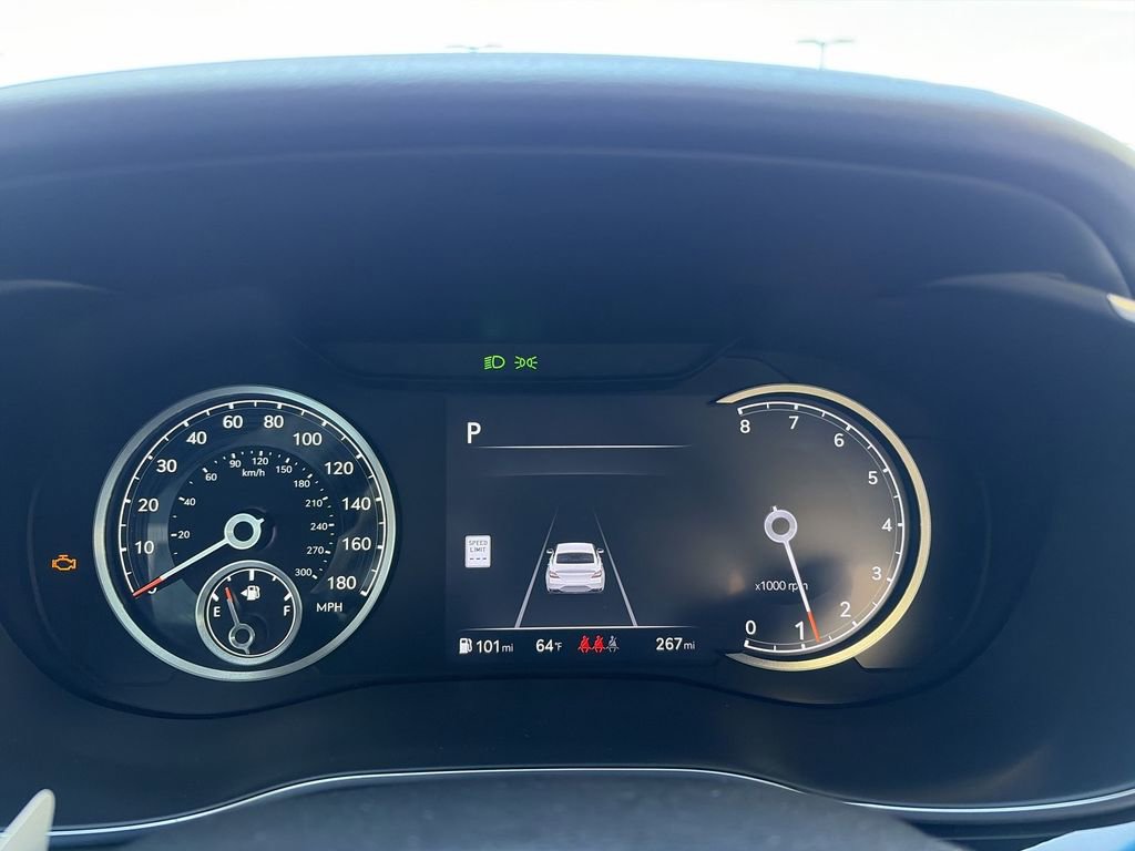 New 2026 Genesis G70 2.5T image 10