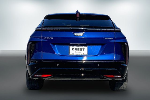 Used 2024 Cadillac Lyriq Sport AWD/4WD image 3
