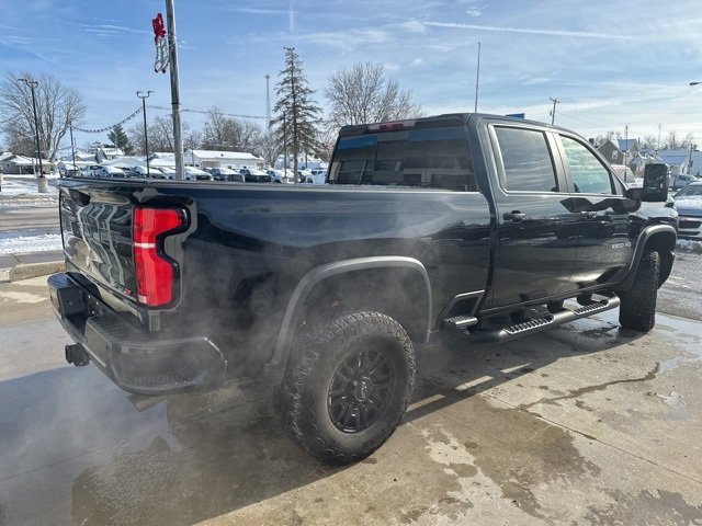 Used 2024 Chevrolet Silverado 2500 ZR2 image 4