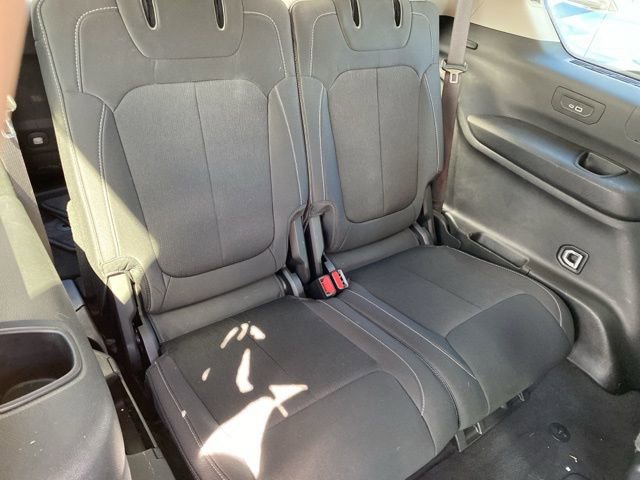 Used 2022 Jeep Grand Cherokee L Laredo w/ Luxury Tech Group I AWD/4WD image 35