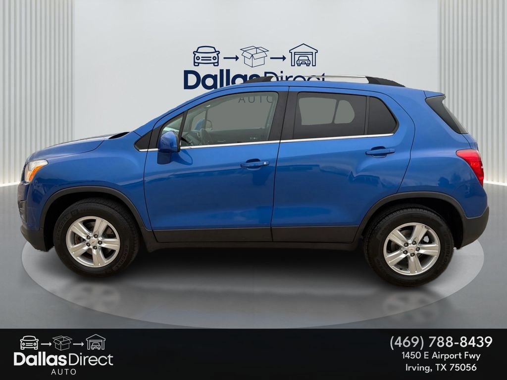 Used 2016 Chevrolet Trax LT w/ LT Sun and Sound Package image 9
