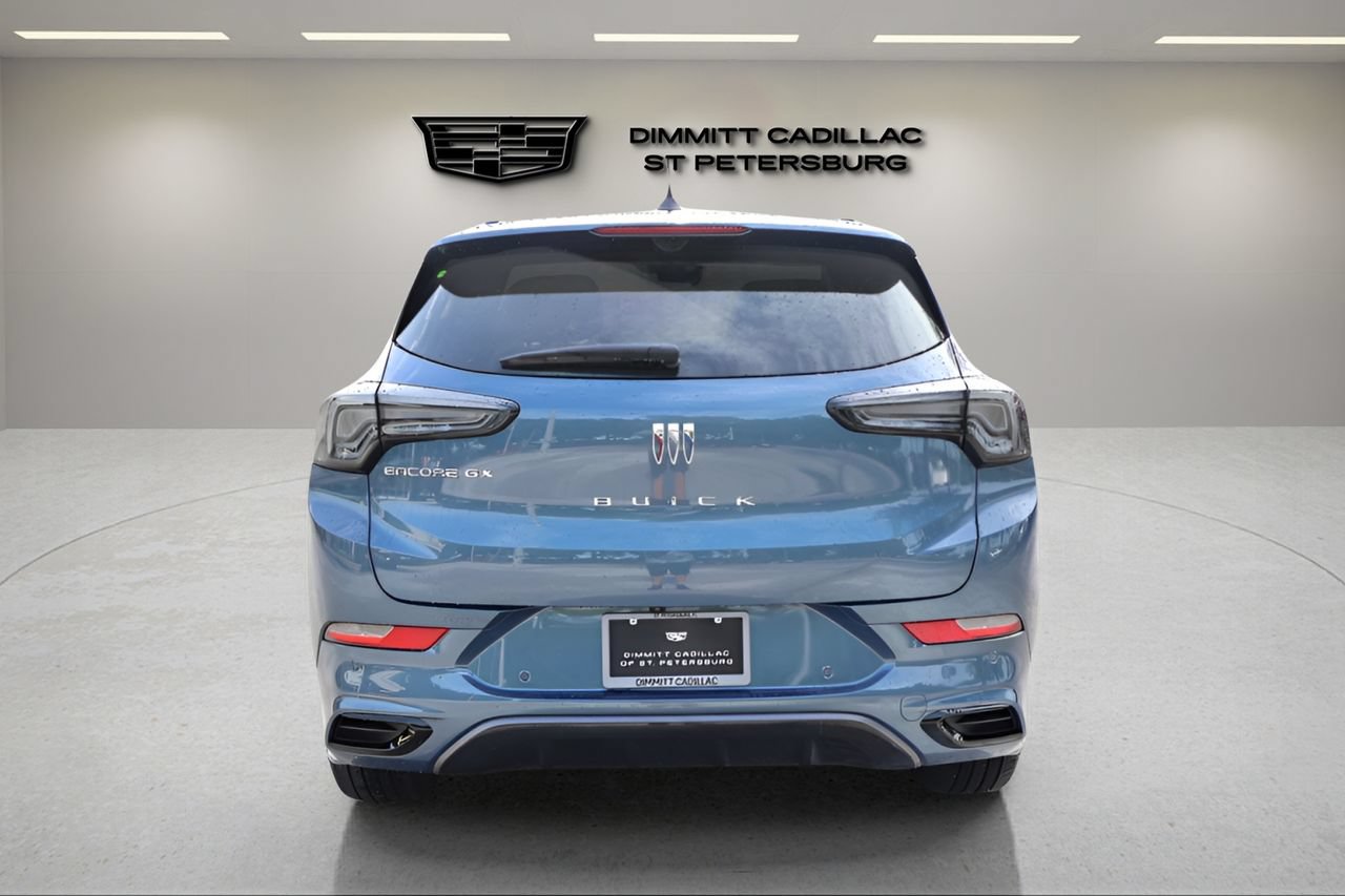 Used 2025 Buick Encore GX Avenir w/ Avenir Technology Package FWD image 4