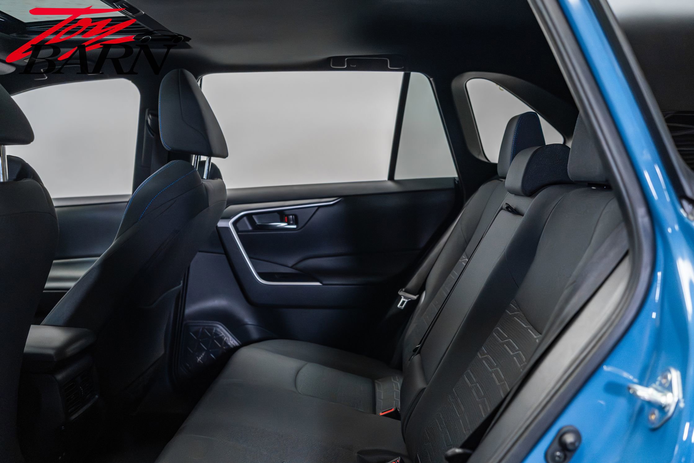 Used 2023 Toyota RAV4 SE w/ Convenience Package image 43