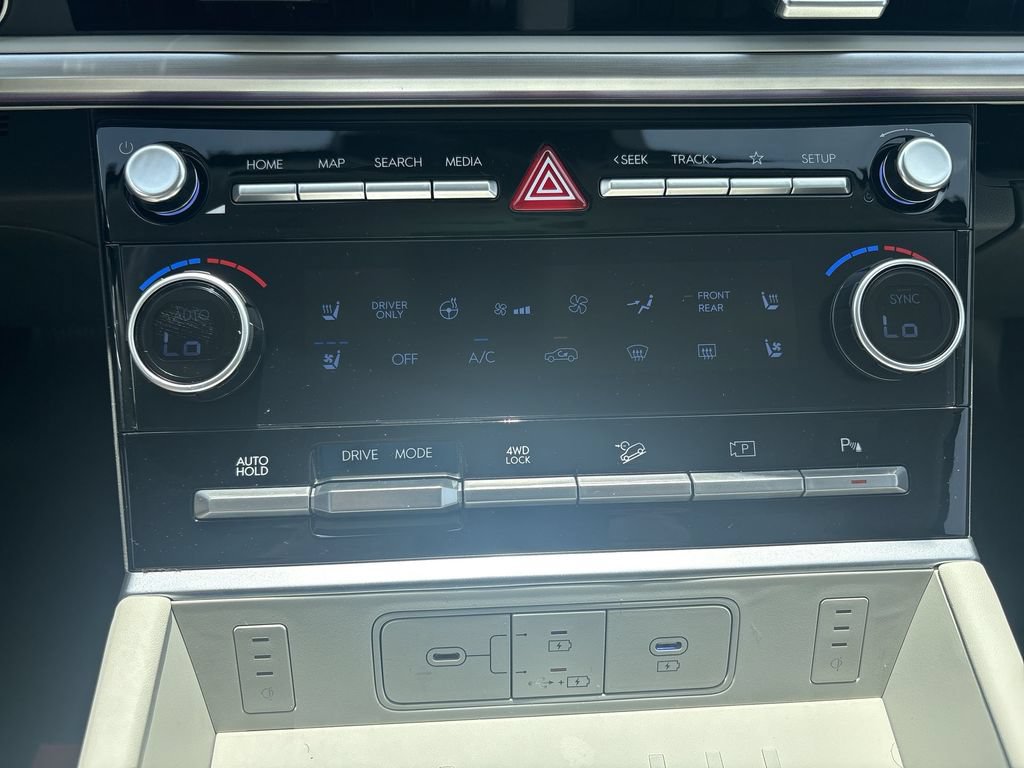 New 2026 Hyundai Santa Fe Calligraphy AWD/4WD image 17