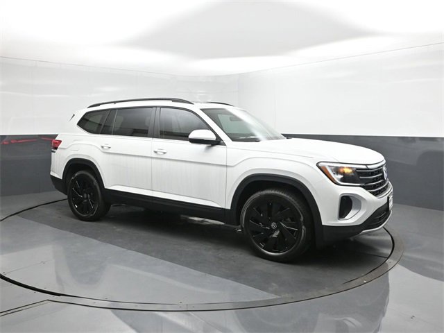 New 2026 Volkswagen Atlas SE image 17