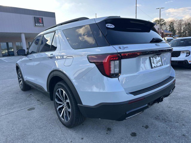 New 2026 Ford Explorer ST-Line image 5