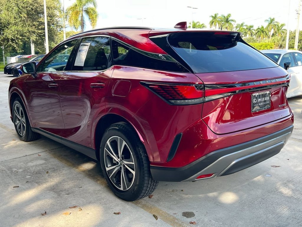 Certified 2025 Lexus RX 350 Premium w/ Accessory Package (Z1) FWD image 5
