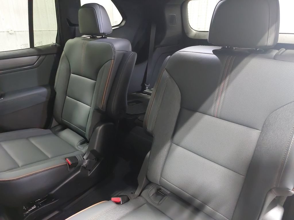 New 2026 GMC Acadia AT4 w/ Super Cruise Package AWD/4WD image 15