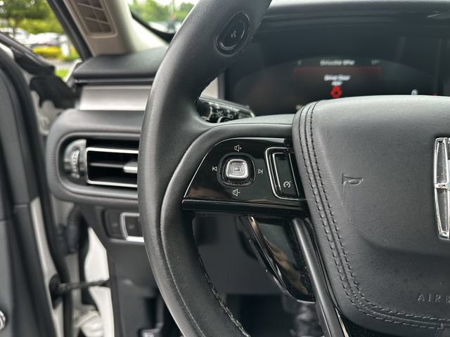 Certified 2023 Lincoln Aviator AWD w/ Premium Package image 28