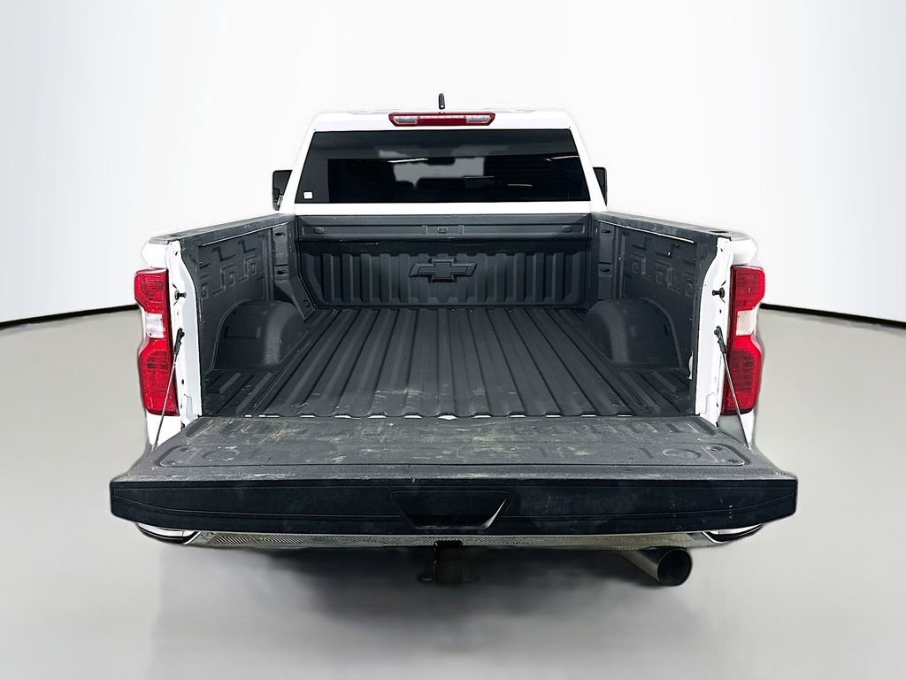 Used 2024 Chevrolet Silverado 2500 LT image 29