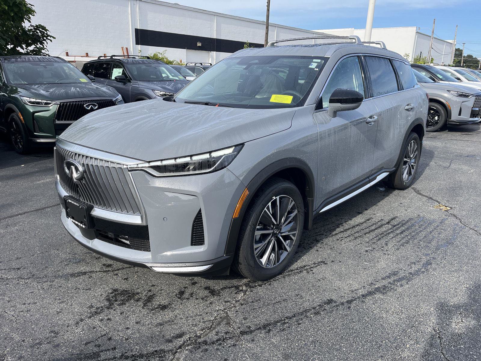 New 2026 INFINITI QX60 Luxe w/ Cargo Package image 7