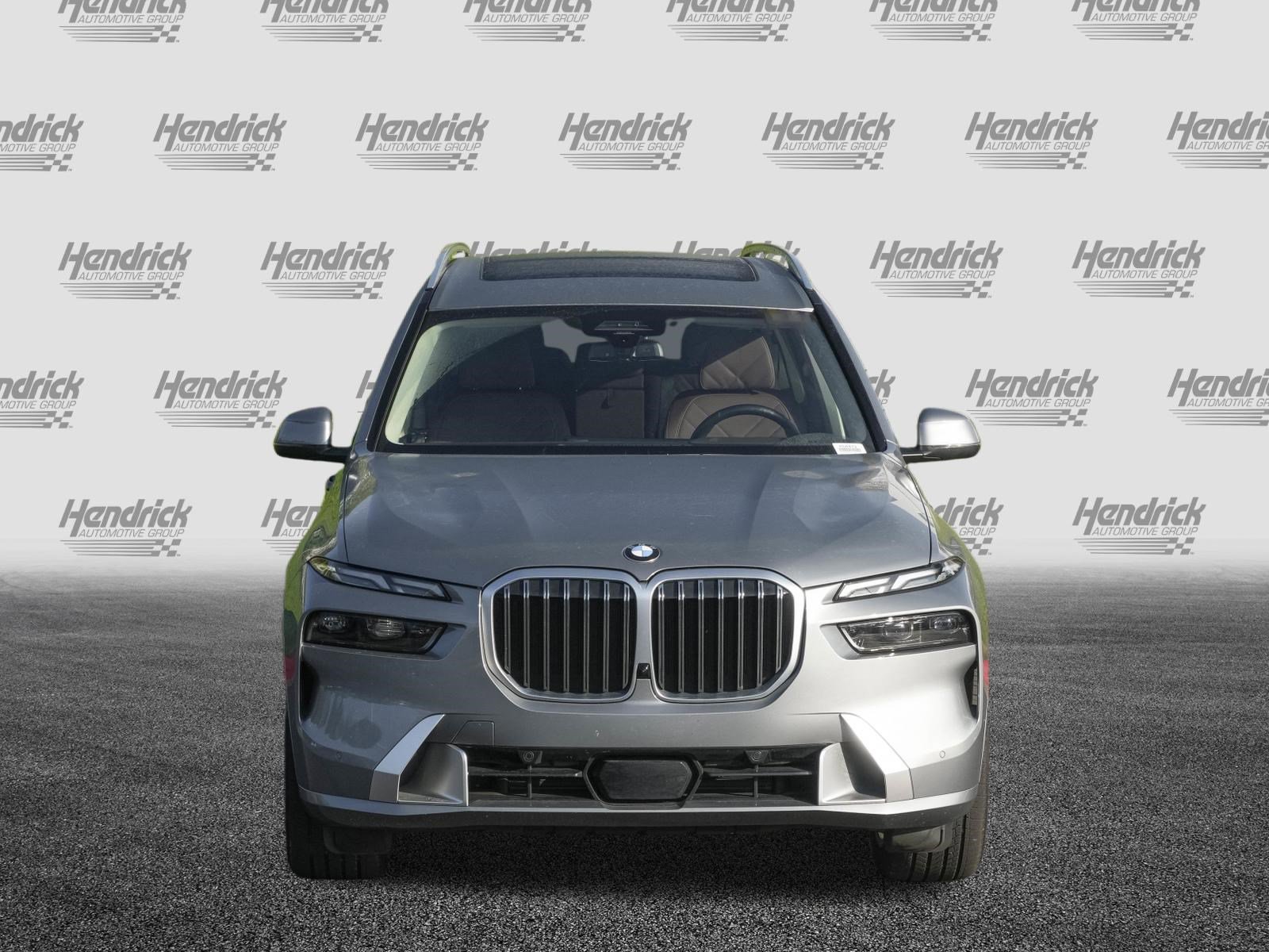 Certified 2026 BMW X7 xDrive40i image 3