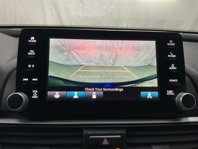 Used 2018 Honda Accord EX image 32