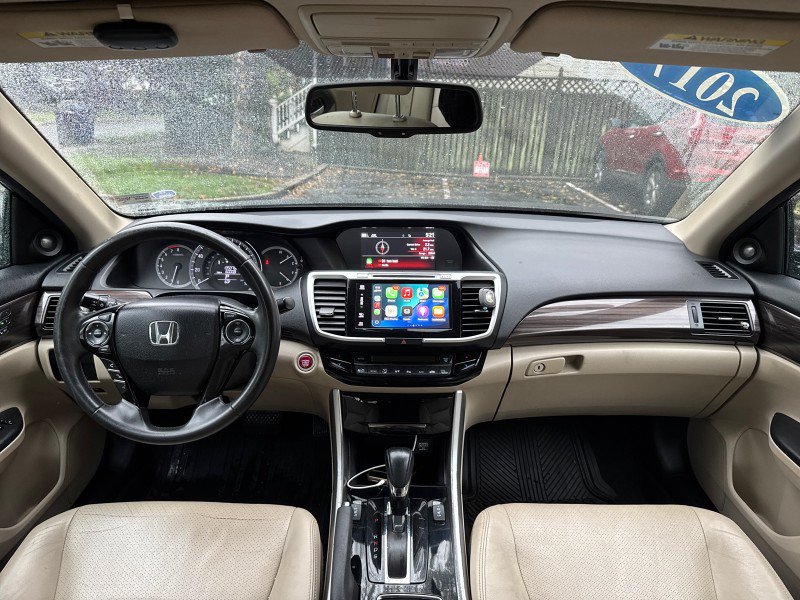 Used 2017 Honda Accord EX-L image 19