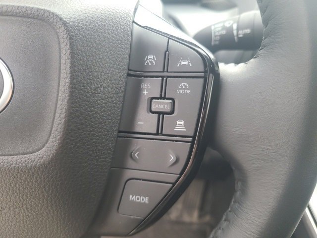 Used 2024 Toyota bZ4X XLE image 21