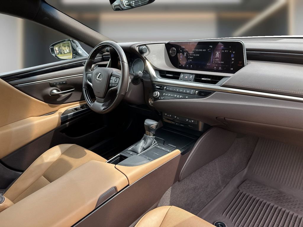 Used 2021 Lexus ES 350 w/ Premium Package image 6