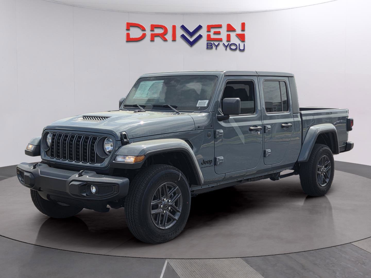 New 2025 Jeep Gladiator Sport