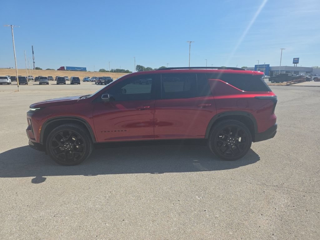Used 2024 Chevrolet Traverse RS FWD image 6