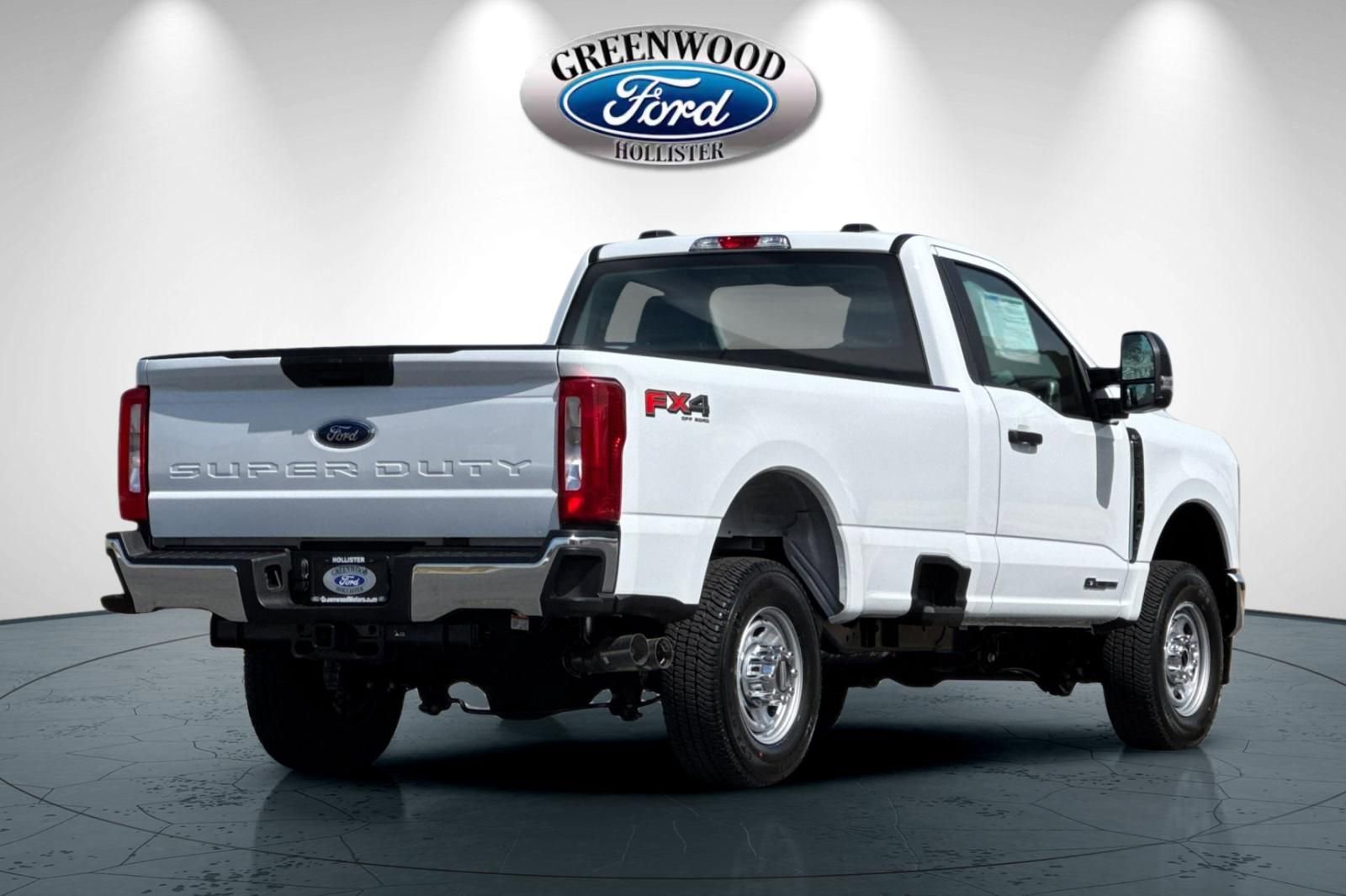 New 2026 Ford F250 4x4 Regular Cab Super Duty image 4