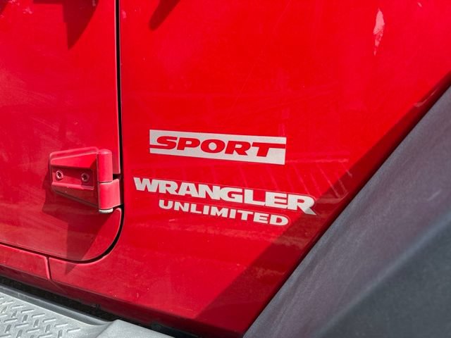 Used 2012 Jeep Wrangler Unlimited Sport w/ PWR Convenience Group AWD/4WD image 14