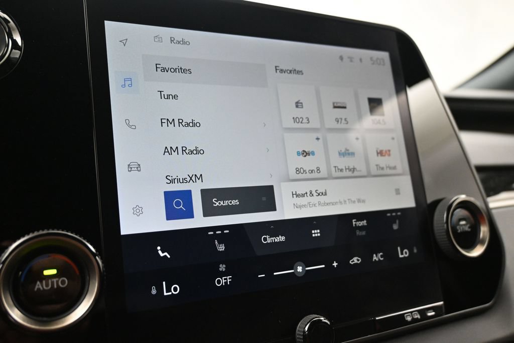 Used 2024 Lexus RX 350 FWD w/ Technology Package image 9