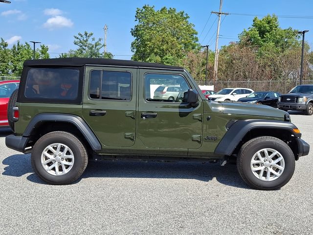 Used 2023 Jeep Wrangler Unlimited Sport AWD/4WD image 10