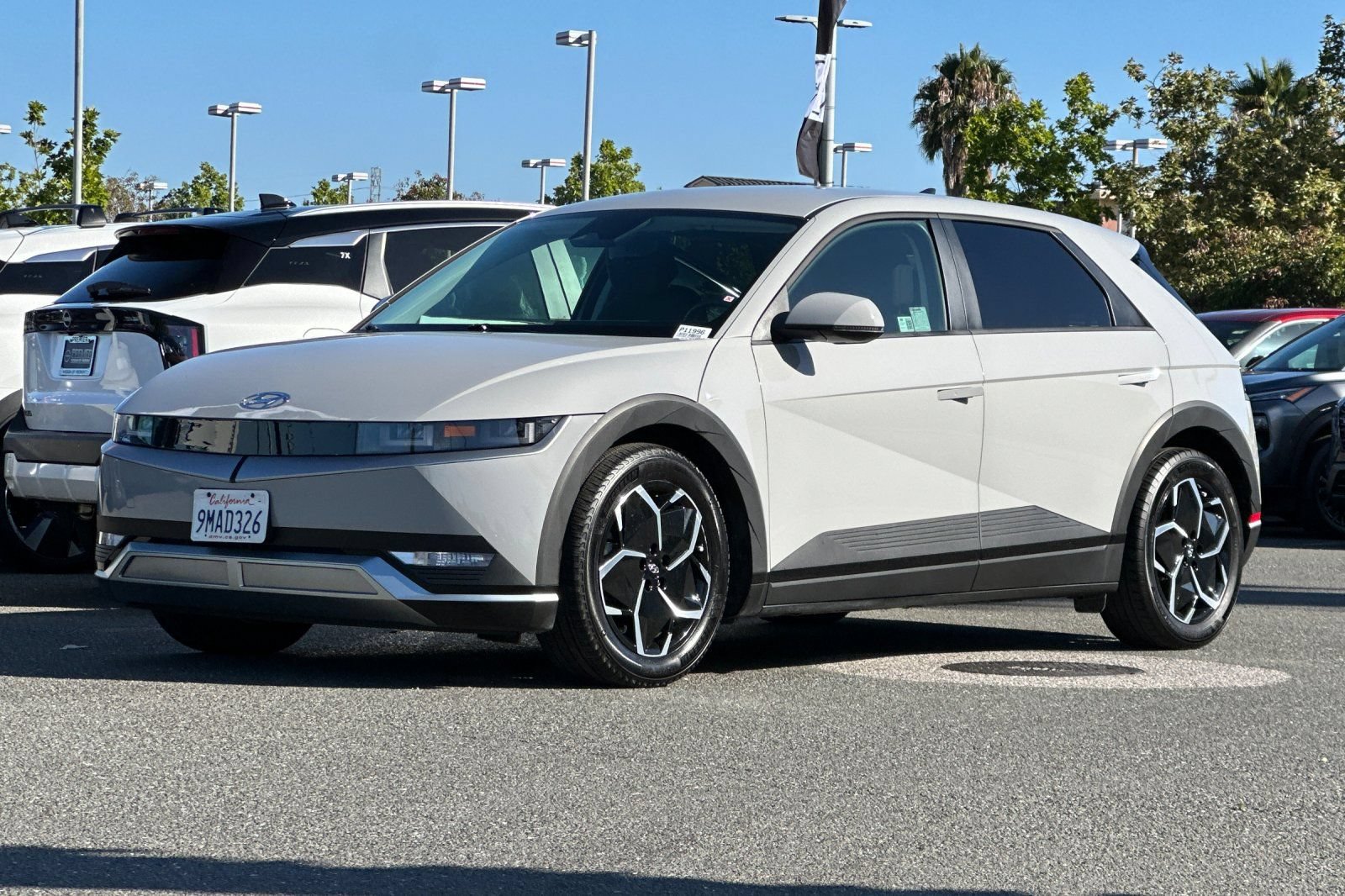 Used 2024 Hyundai Ioniq 5 SE RWD image 8